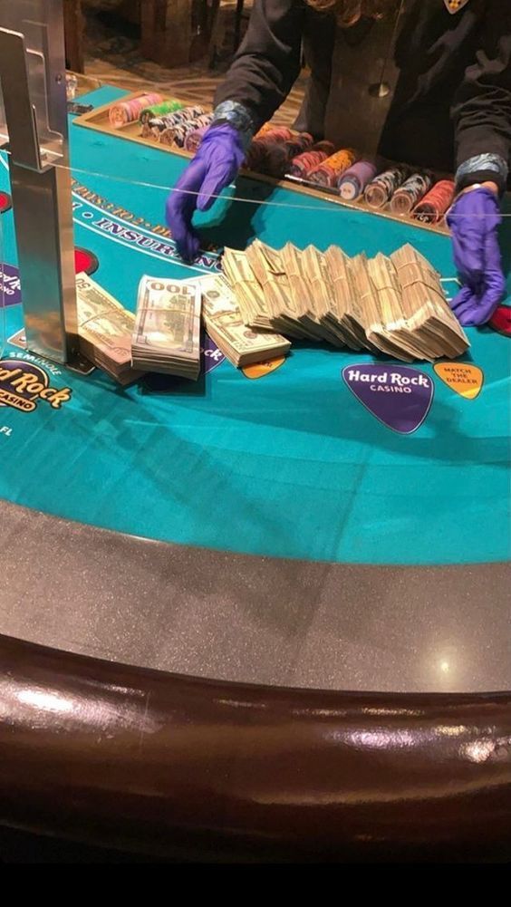 پاکستان کے Casino Plus کھلاڑیوں کے لیےجیک پاٹ گیم